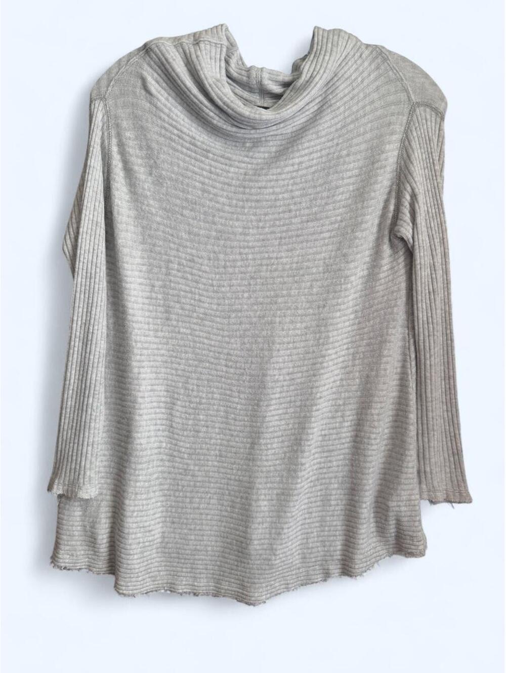 We The Free gray ribbed knit turtleneck sweater